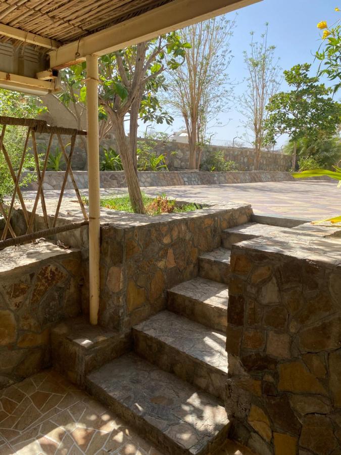 Villa Uae Farm Qur Esterno foto