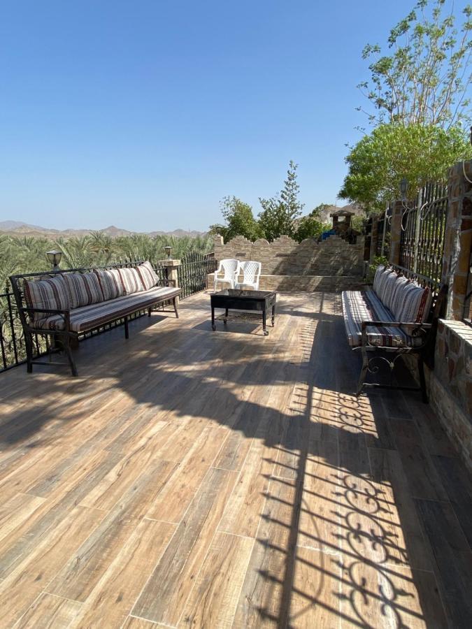 Villa Uae Farm Qur Esterno foto