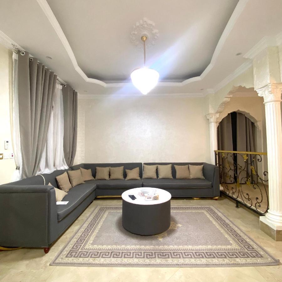 Villa Uae Farm Qur Esterno foto